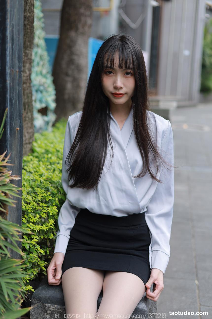 图片[4]-[IESS异思趣向] 2023.03.02 丝享家 1378 团团《楼梯上的美人》[92P-96.7M]-艺库