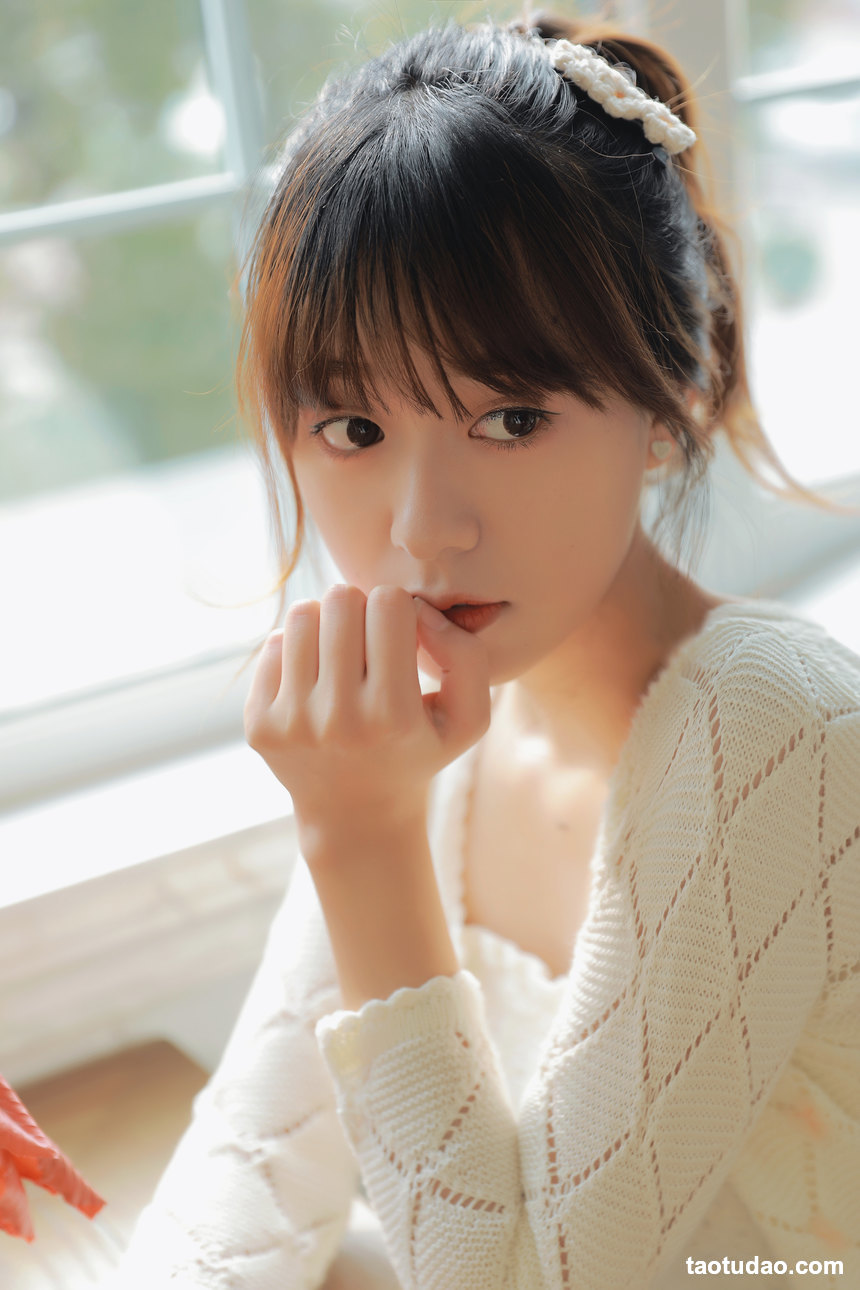 图片[2]-[YITUYU艺图语]2022.06.27 透明伞 沐菡[25+1P／276MB]-艺库