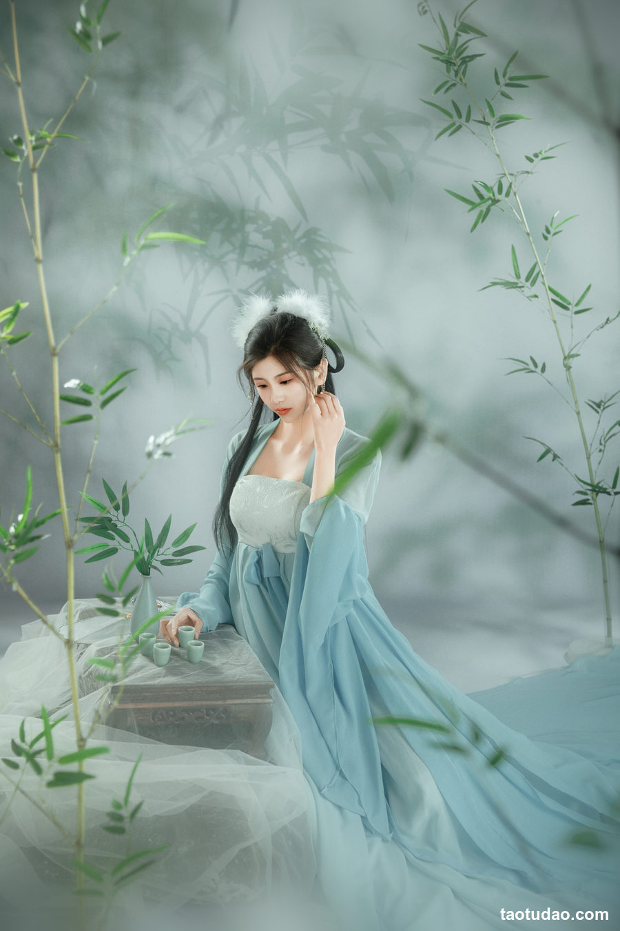 图片[2]-[YITUYU艺图语]2023.03.03 鹤 张别拉[25+1P／384MB]-艺库