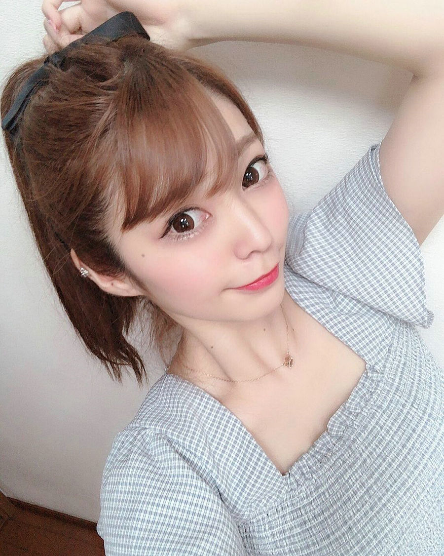 Marina Serizawa 芹沢まりな Instagram Collection / 689P68V-202MB / 自拍-艺库