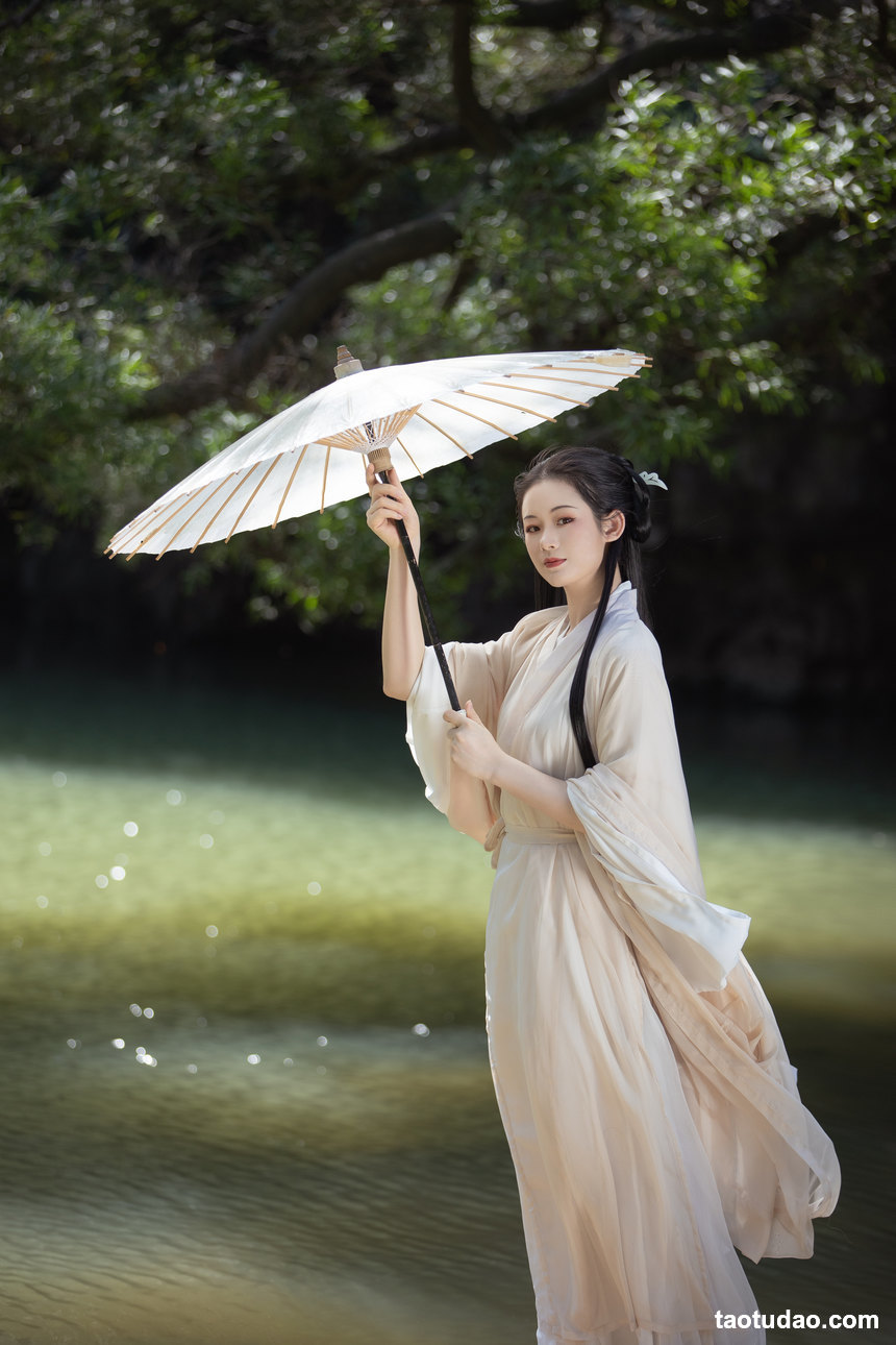 图片[4]-[YITUYU艺图语]2022.12.27 春色 培培[33+1P／357MB]-艺库