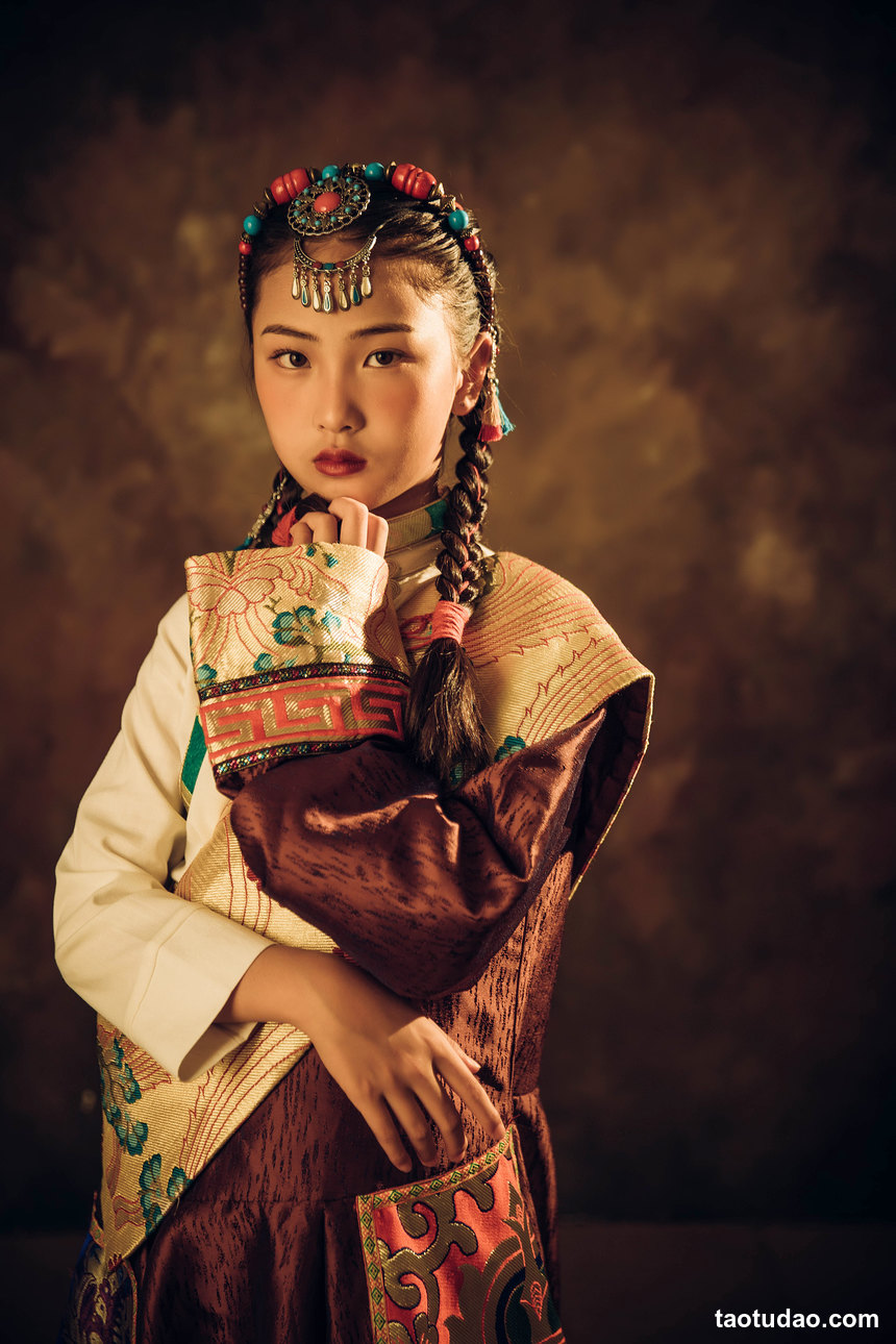 图片[2]-[YITUYU艺图语]2022.04.09 民族风 小嘉[25+1P／212MB]-艺库