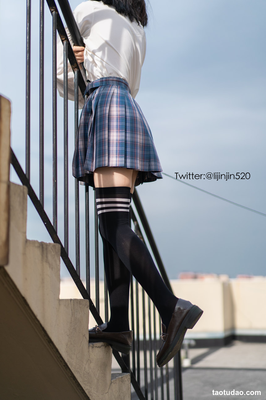 图片[2]-梨瑾瑾 – NO.02 户外JK [35P-318MB]-艺库