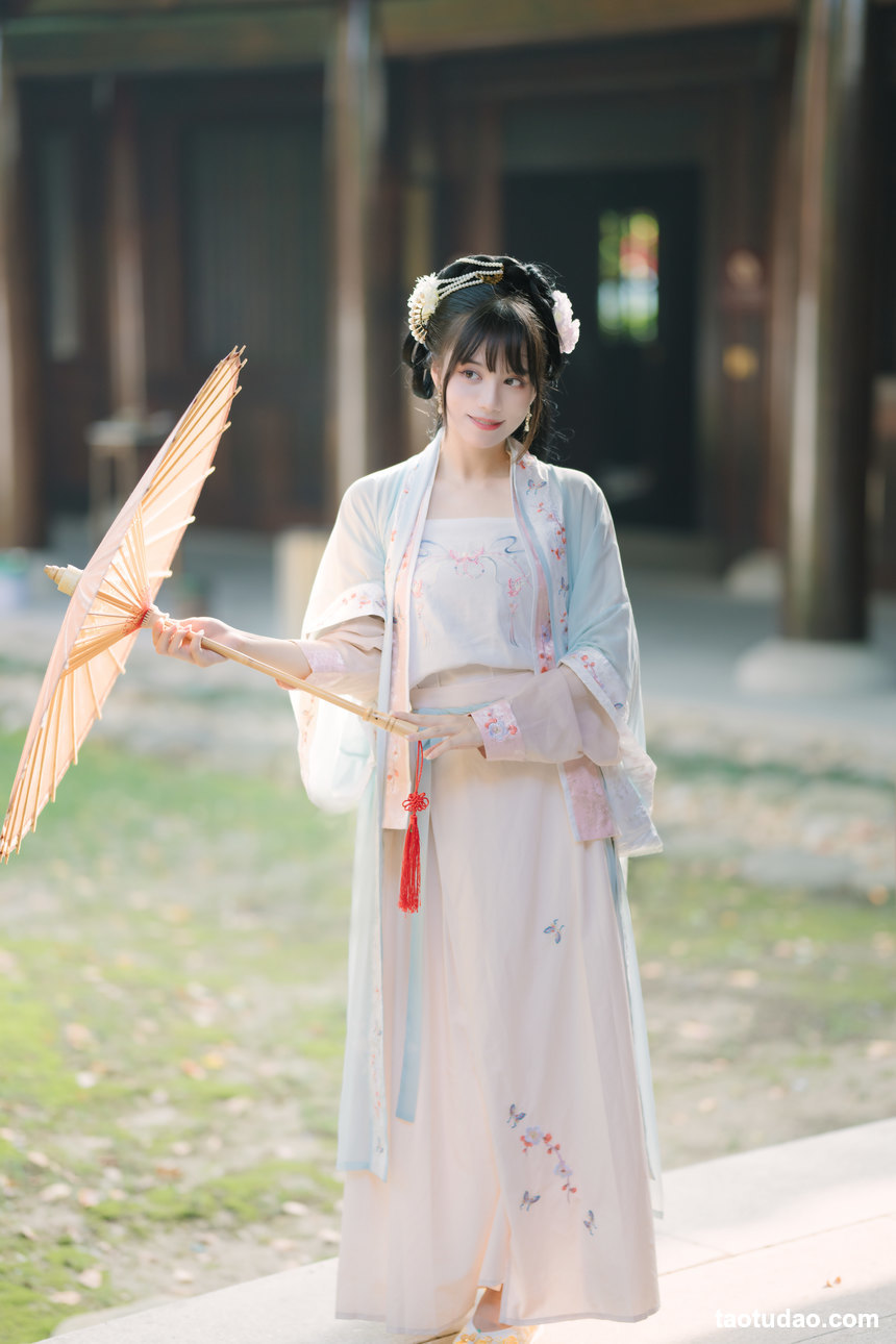 图片[4]-[YITUYU艺图语]2022.06.24 凉夏 小温暖想要个大太阳[22+1P／371MB]-艺库