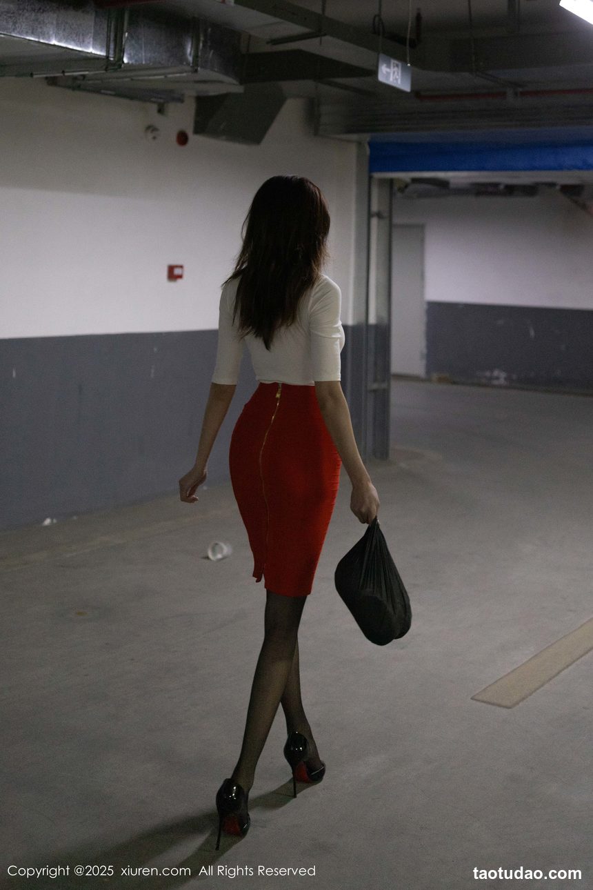 [XiuRen秀人网] 2025.03.13 No.10014 陆萱萱 [81+1P]-艺库