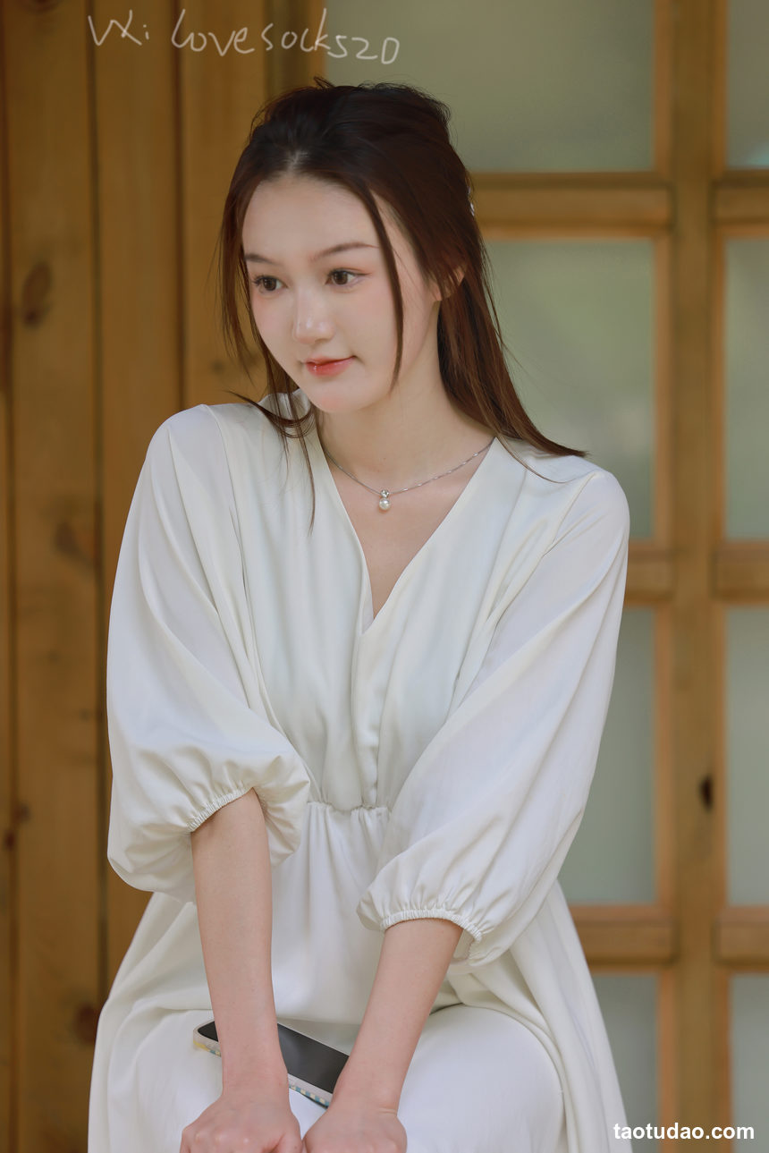 图片[3]-[MZSOCK]爱美足 NO.281 杏儿[121P+1V／2.23GB]-艺库