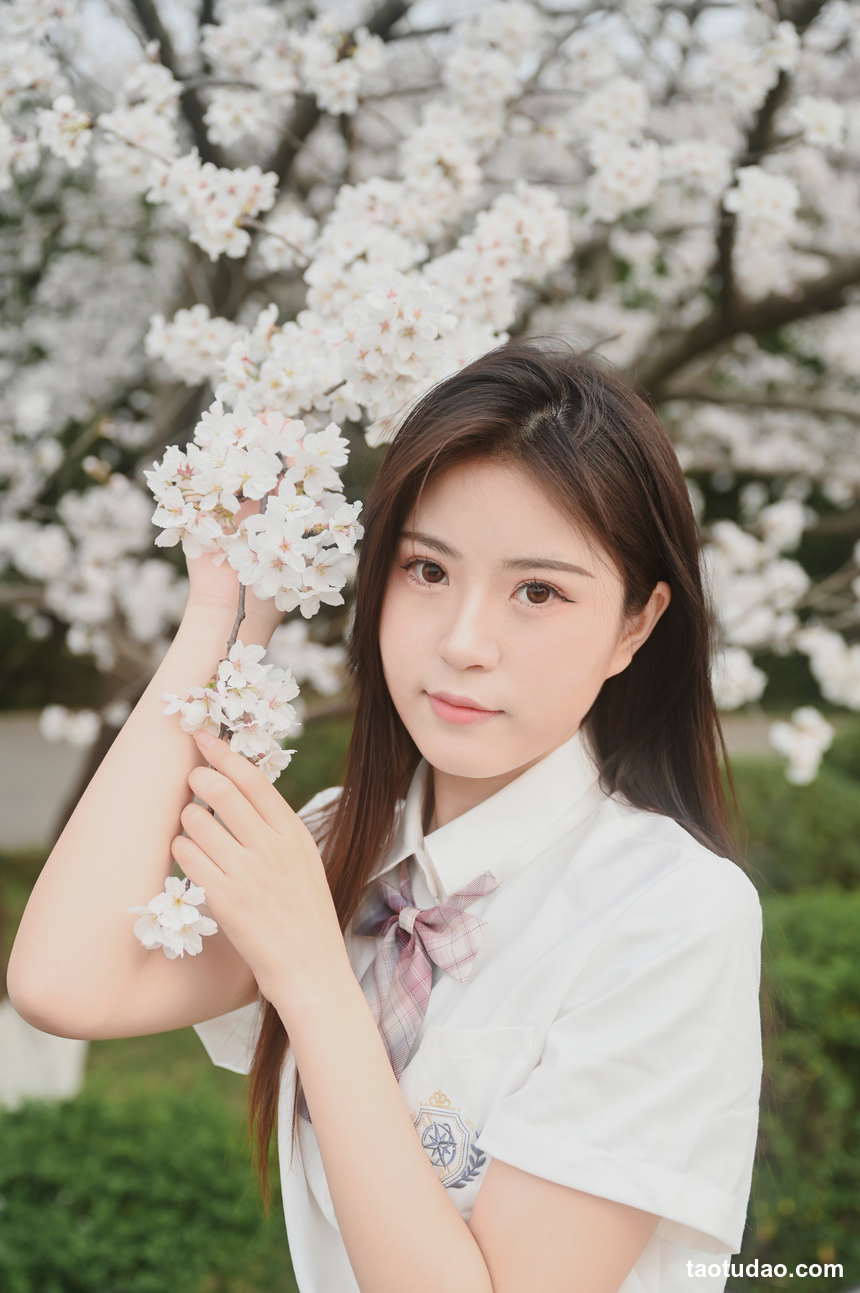 图片[2]-[YITUYU艺图语]2022.10.18 花与少女 立桃里矢[29+1P／227MB]-艺库