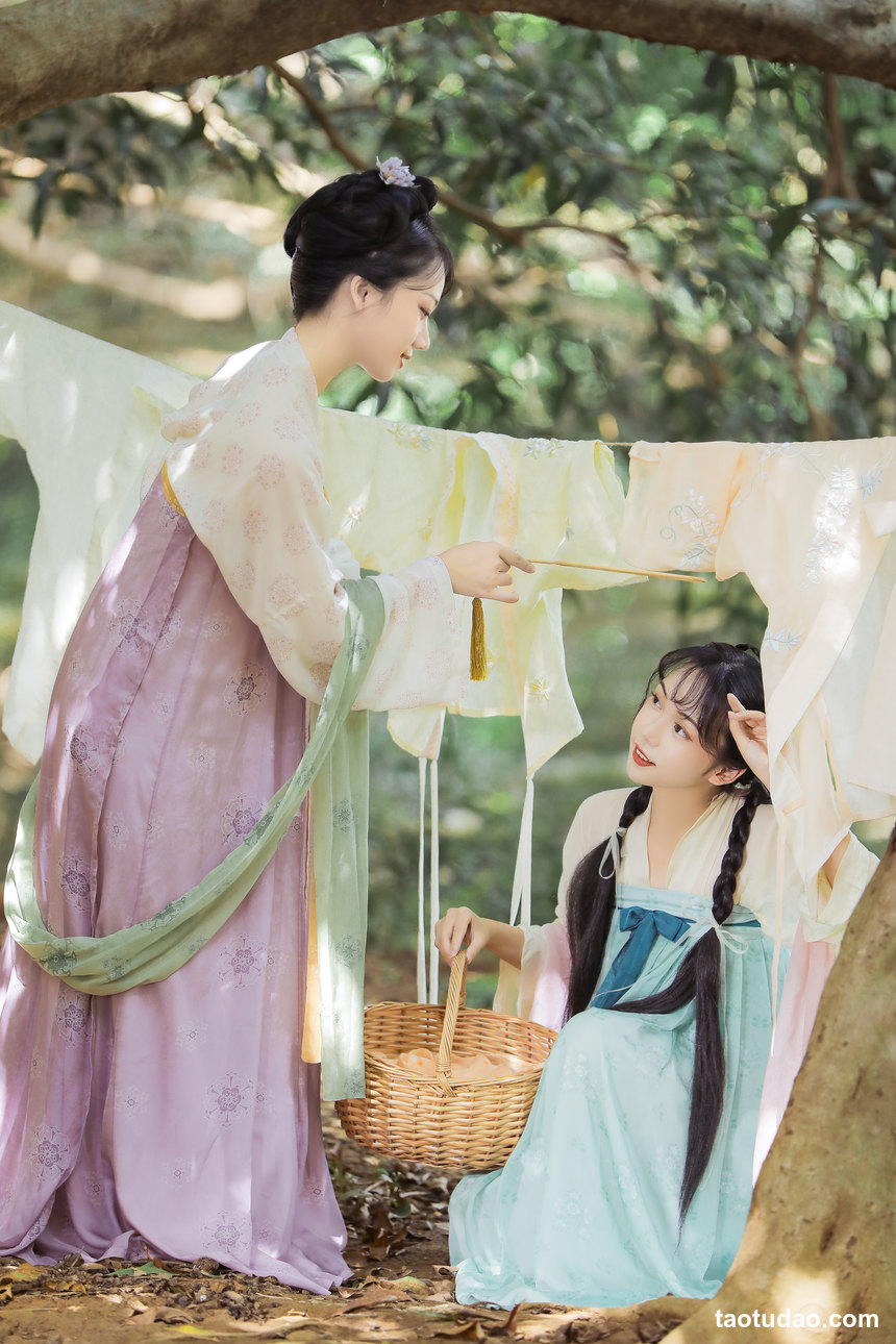 图片[2]-[YITUYU艺图语]2022.04.10 聘婷 秋哒哒–[24+1P／456MB]-艺库