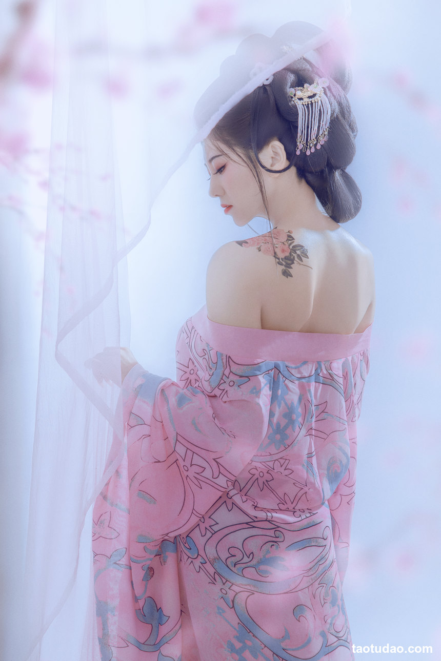 图片[2]-[YITUYU艺图语]2023.01.08 芳年华月 芳宝[19+1P／226MB]-艺库