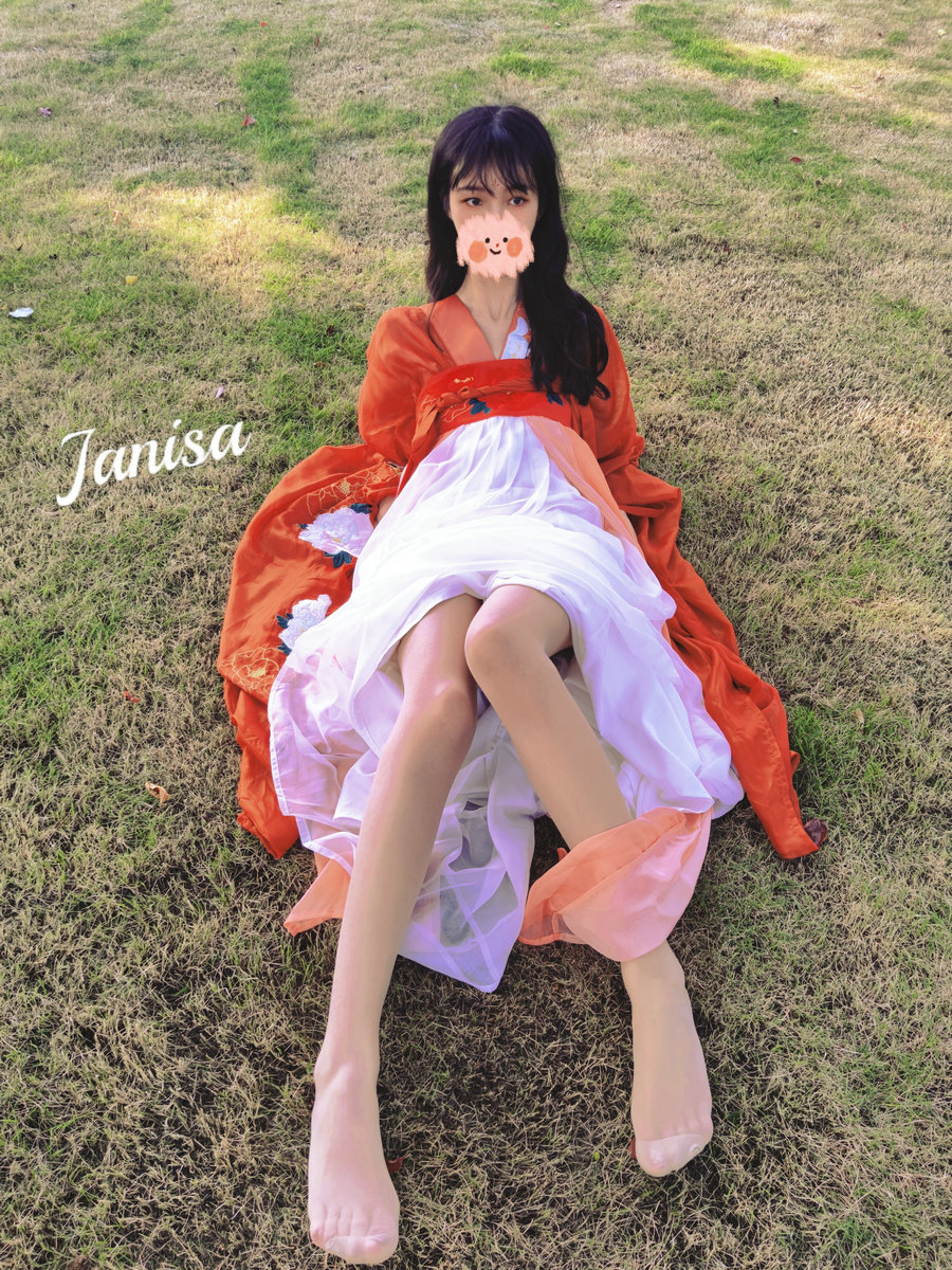 Janisa - 一花一世界 / 18P-184MB / cos萌妹-绅士图