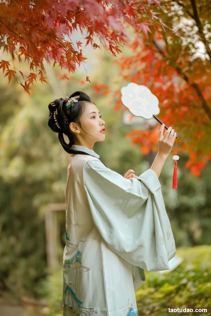 图片[3]-[YITUYU艺图语]2022.08.28 春雨杏花急急落 日落欣橙[26P／422MB]-艺库