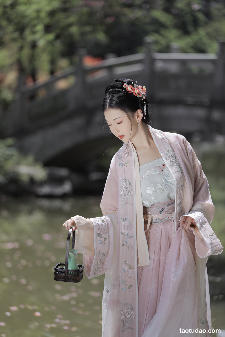 图片[4]-[YITUYU艺图语]2022.06.03 清平事 一只阿梦崽[41+1P／324MB]-艺库