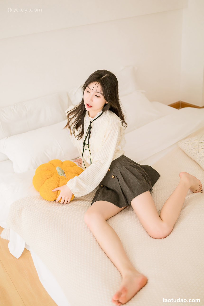 图片[3]-[YALAYI雅拉伊]2022.12.05 NO.990 大幸福 小乔[44+1P／380MB]-艺库