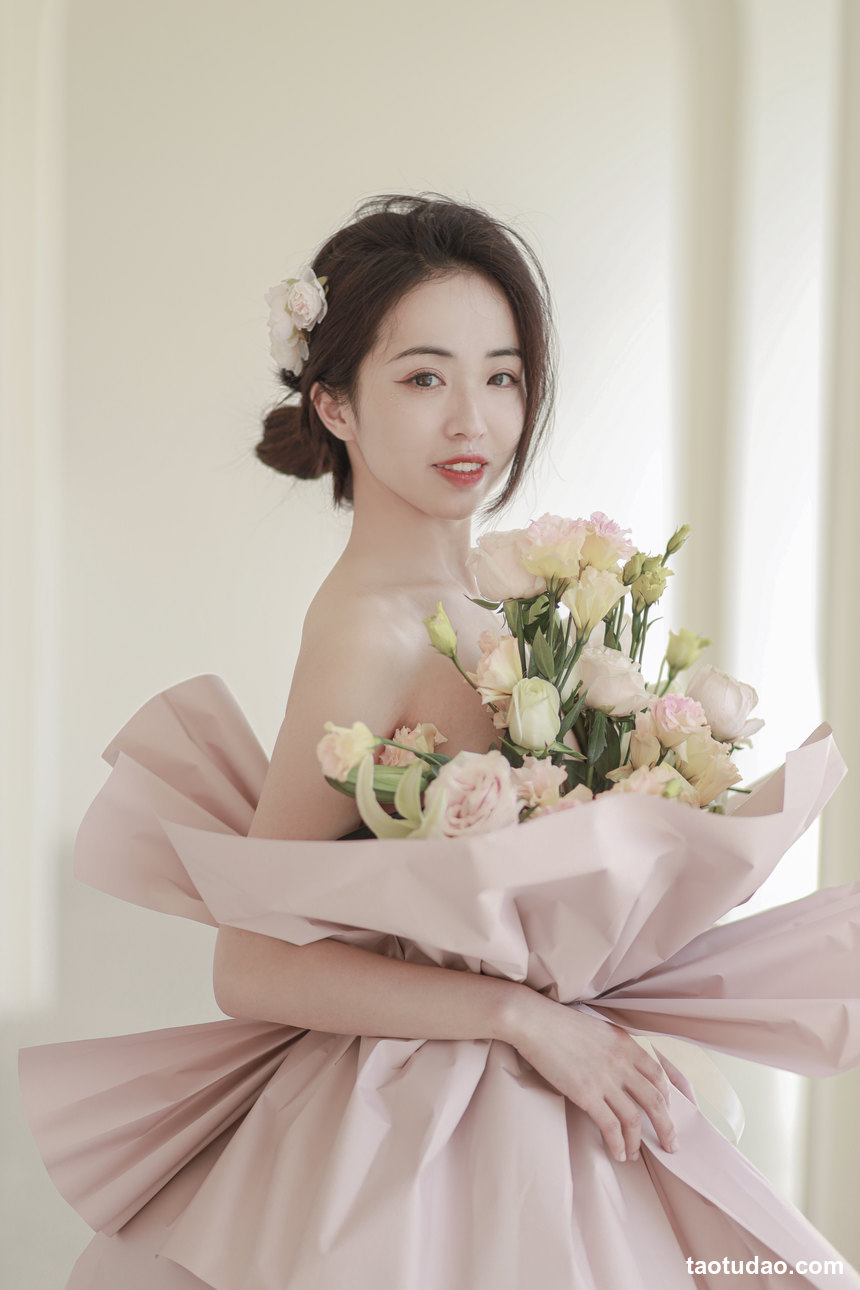 图片[4]-[YITUYU艺图语]2022.07.02 花与少女 小朱[35+1P／306MB]-艺库