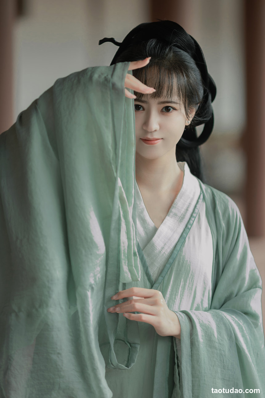 图片[2]-[YITUYU艺图语]2022.07.28 逸思园 小楠[25+1P／260MB]-艺库