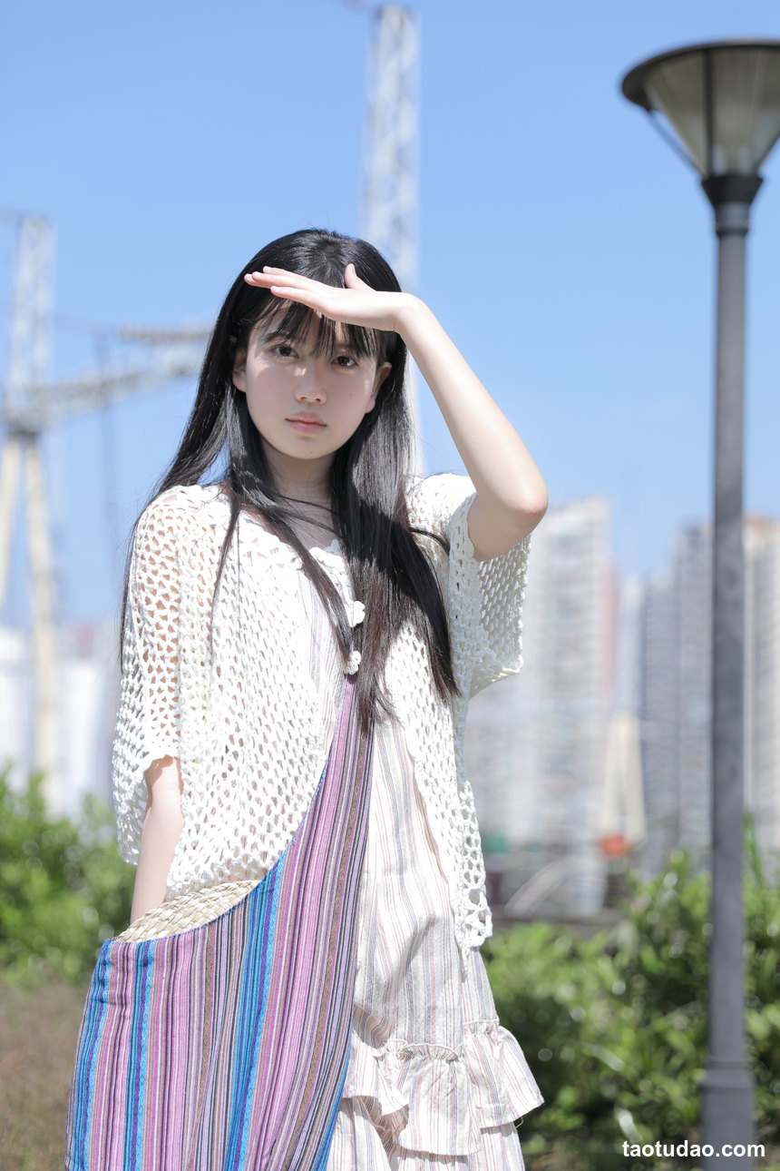 图片[3]-[YITUYU艺图语]2023.01.05 花与那女孩 秋阳邑禾[24+1P／277MB]-艺库