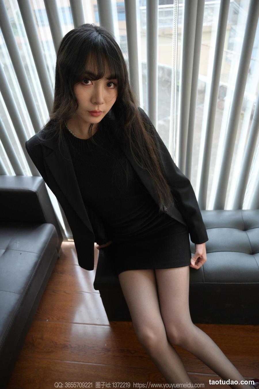 图片[2]-[IESS异思趣向] 2024.03.19 丝享家 1693 团团《长腿黑执事》[94P-127MB]-艺库
