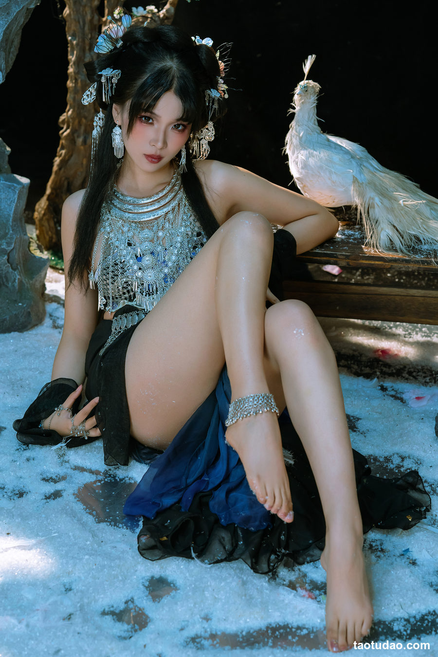 图片[2]-奶桃桃&轩萧学姐 – 苗疆少女 [24P+1V-400M]-艺库