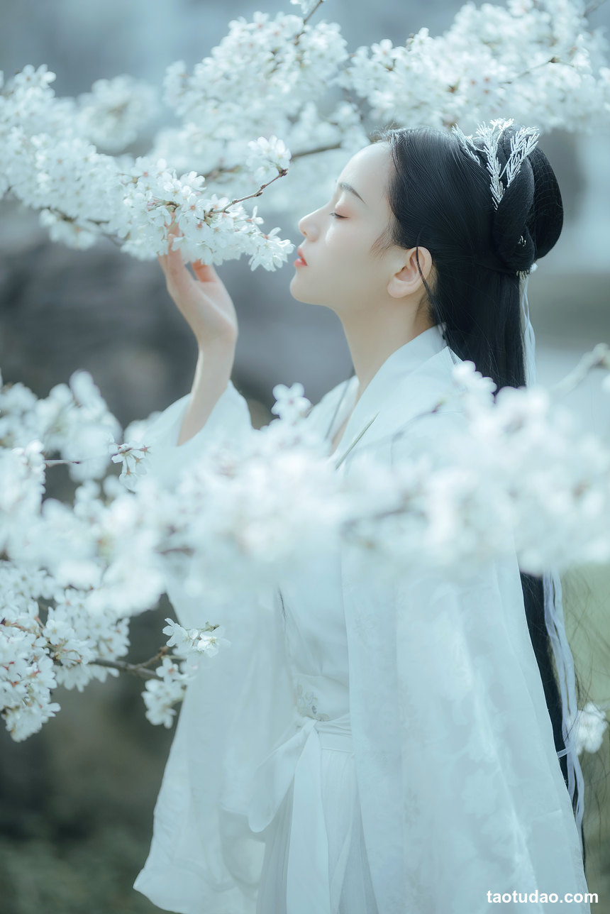 图片[4]-[YITUYU艺图语]2022.12.06 樱吹雪 穆婕[24+1P／194MB]-艺库