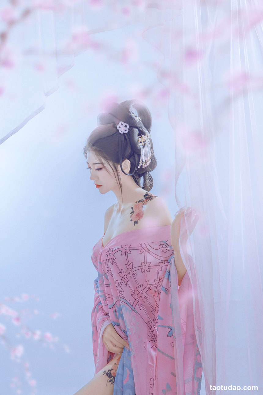 图片[3]-[YITUYU艺图语]2023.01.08 芳年华月 芳宝[19+1P／226MB]-艺库