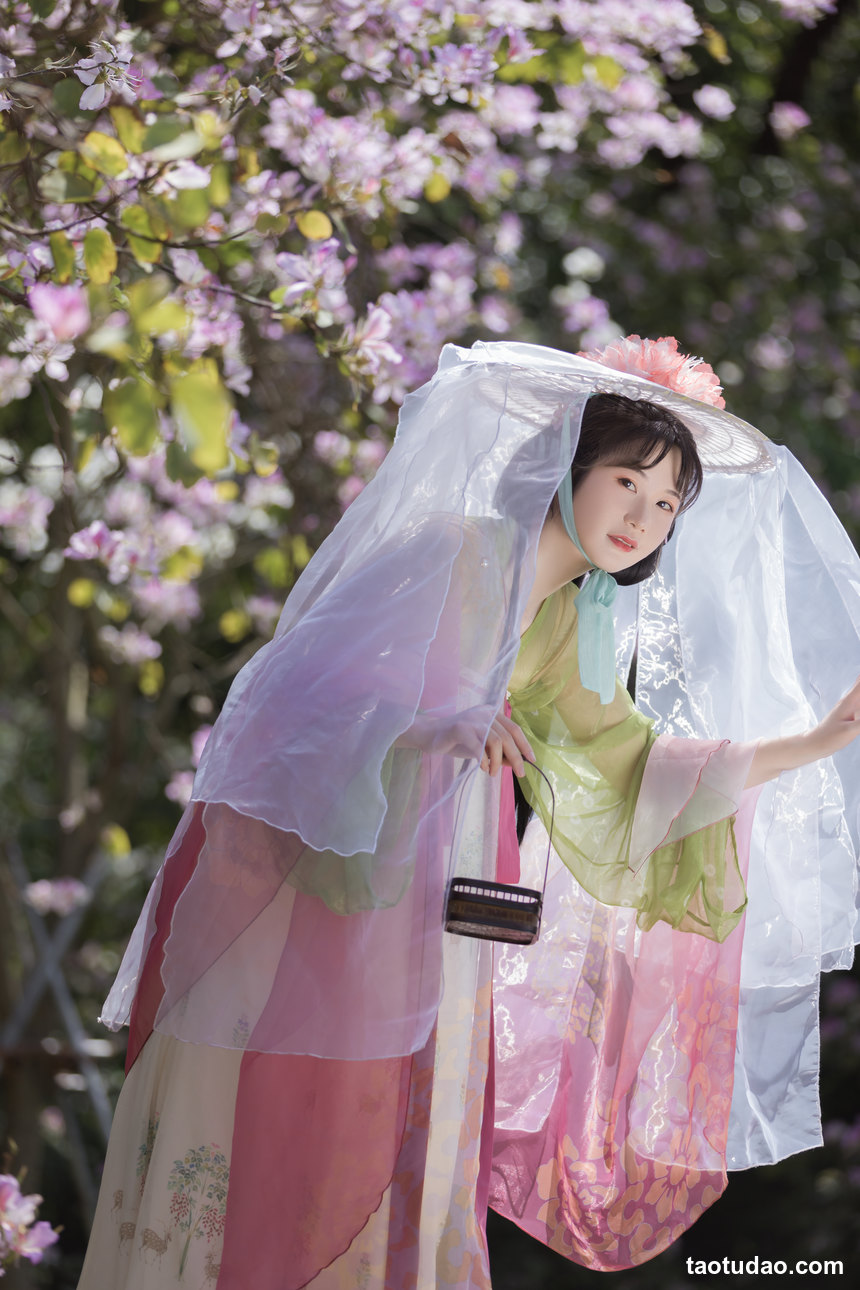 图片[2]-[YITUYU艺图语]2022.07.24 花如锦 fun[27+1P／372MB]-艺库
