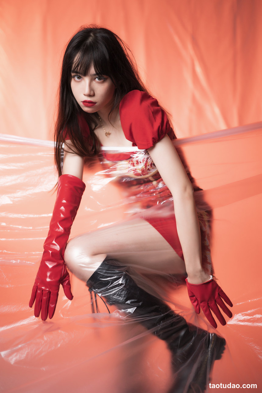 图片[4]-[YITUYU艺图语]2022.05.21 会跳舞的红手套 贰加六[25+1P／276MB]-艺库