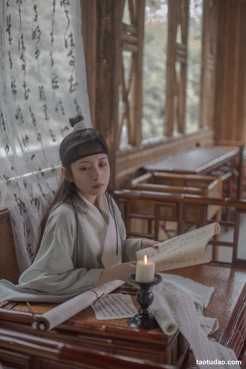 图片[2]-[YITUYU艺图语]2022.04.04 空山松子落，幽人应未眠 五月的三花猫[27+1P／168MB]-艺库