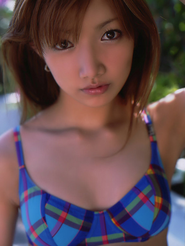 / Hello! Project Digital Books / No.003 Maki Goto 後藤真希 / 107P-59MB / 日系-艺库