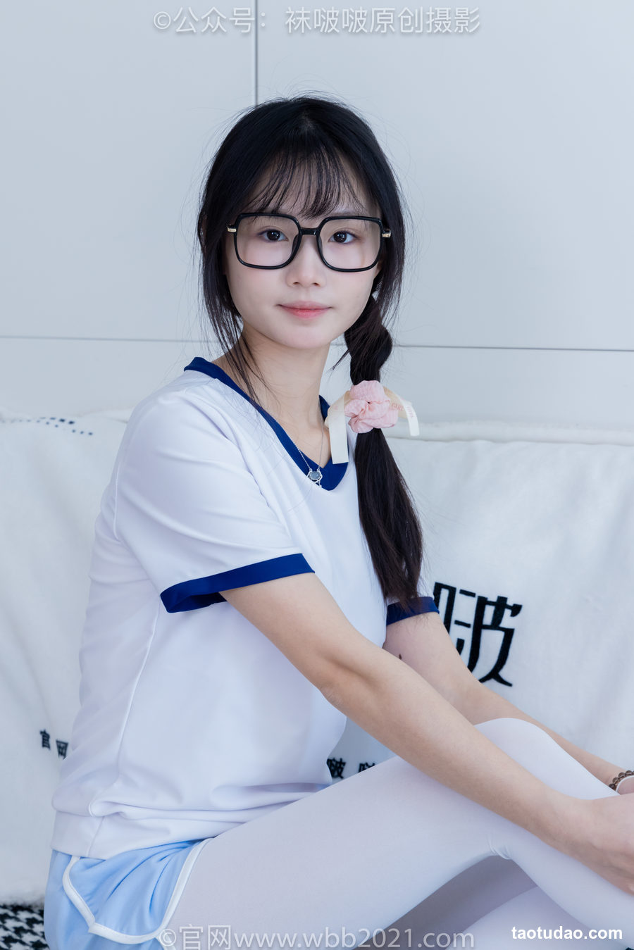 图片[3]-[BoBoSocks袜啵啵]NO.325 甜甜圈-皮鞋、厚白丝[145P+1V／6.81GB]-艺库
