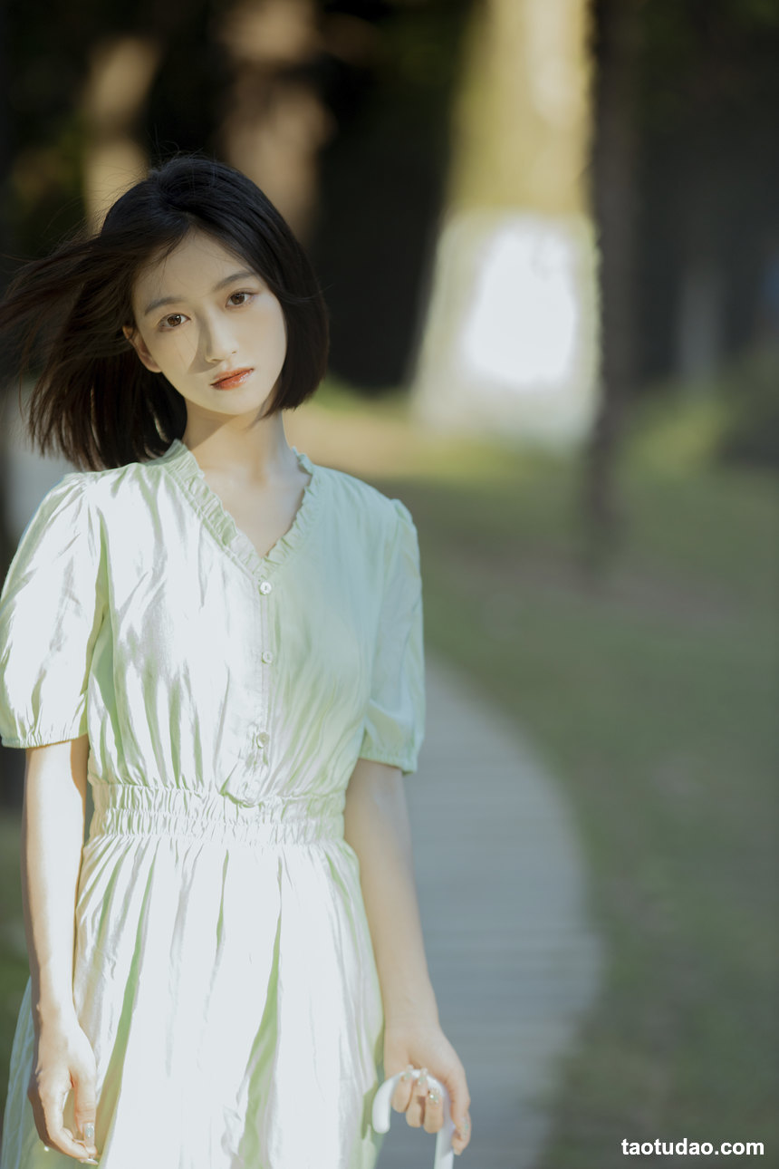 图片[3]-[YITUYU艺图语]2022.08.25 轻盈夏日 钰儿[24+1P／326MB]-艺库