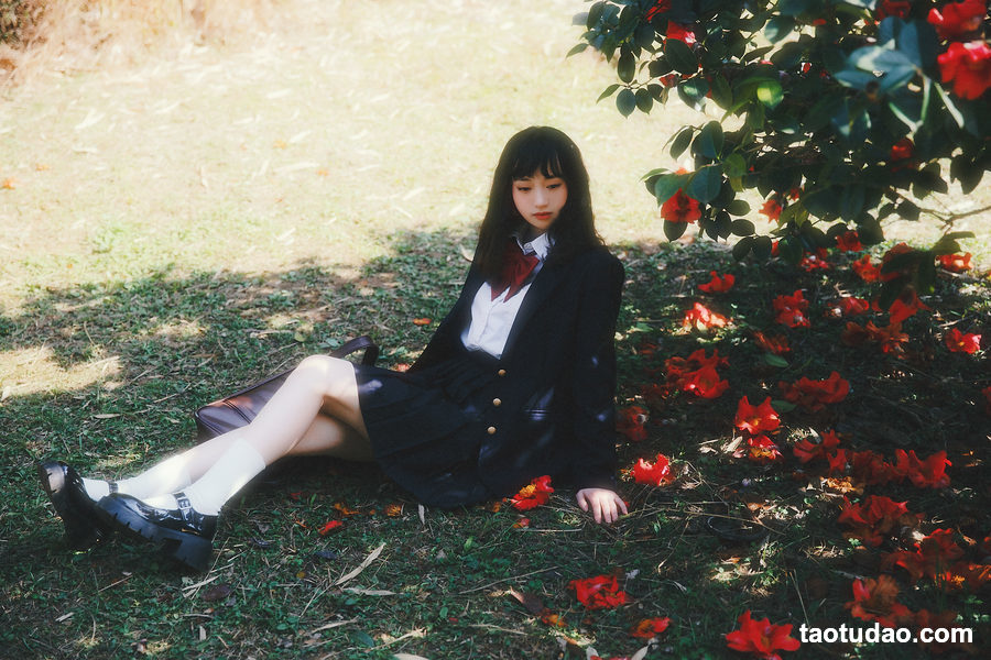图片[4]-[YITUYU艺图语]2023.03.23 山茶花又开 natasha[26+1P／478MB]-艺库