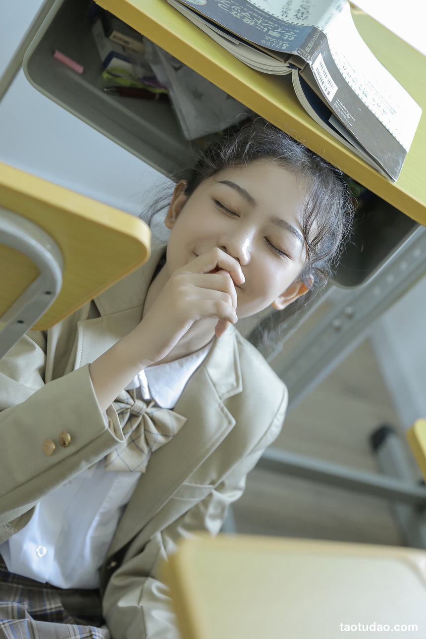 图片[2]-[YITUYU艺图语]2022.08.06 下课一起走 仙女软本人[28+1P／145MB]-艺库