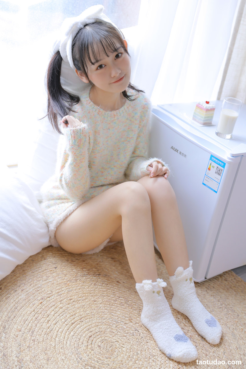 图片[2]-[YITUYU艺图语]2022.09.12 甜甜蛋糕 满杯谌谌[24+1P／66MB]-艺库