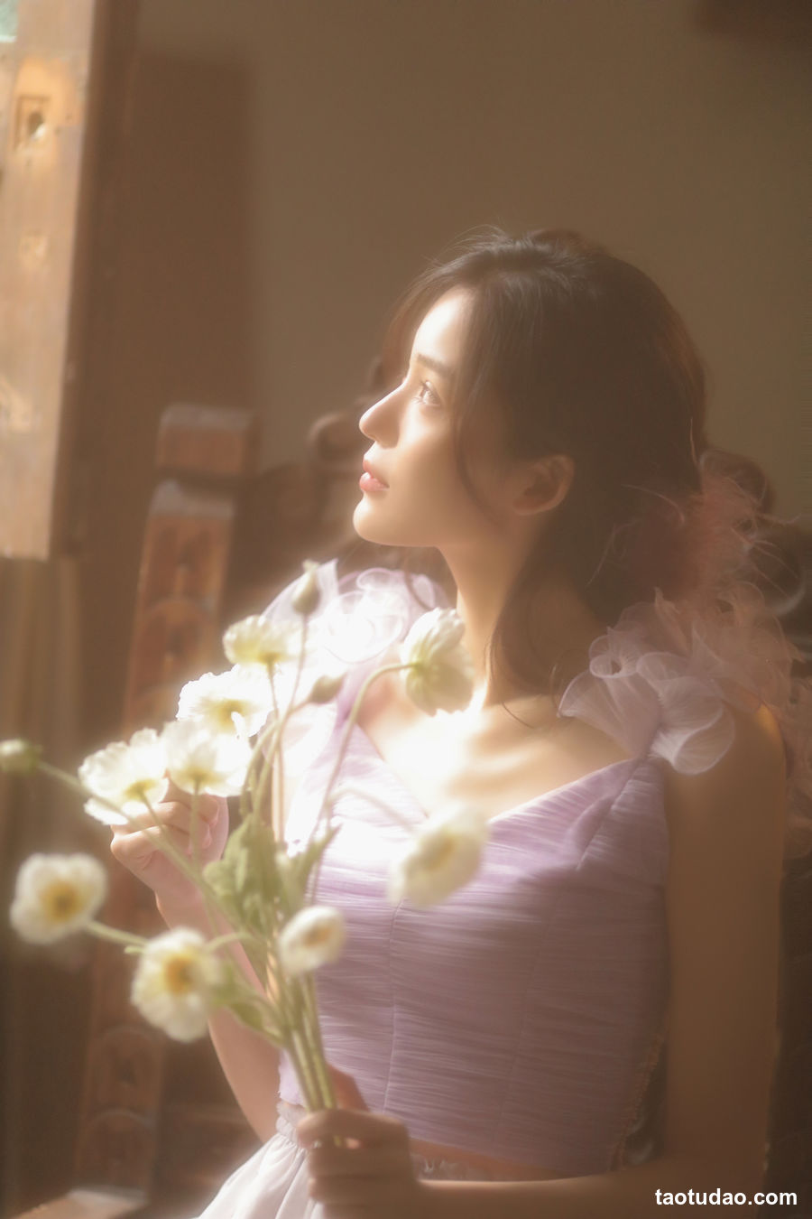 图片[2]-[YITUYU艺图语]2023.02.06 没有花收的日子 凤[21+1P／183MB]-艺库