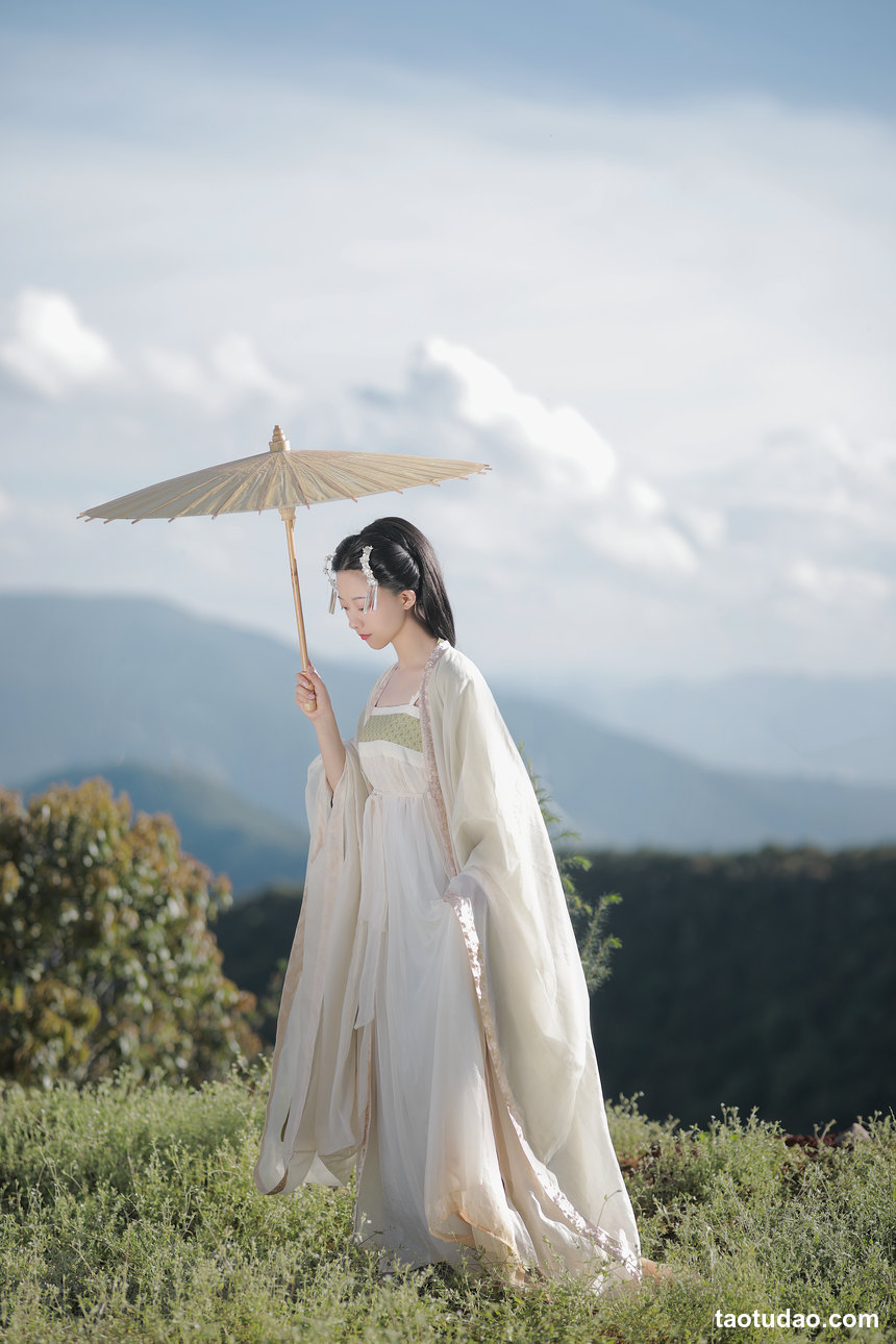 图片[2]-[YITUYU艺图语]2022.07.16 归去 YunFleur[20+1P／361MB]-艺库