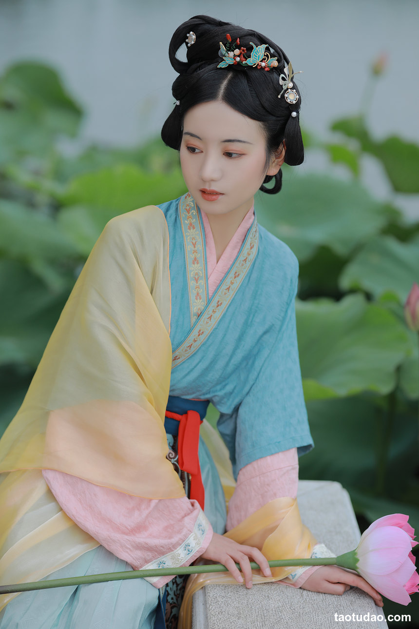图片[4]-[YITUYU艺图语]2022.08.12 夏日长 瑜瑾[38+1P／780MB]-艺库