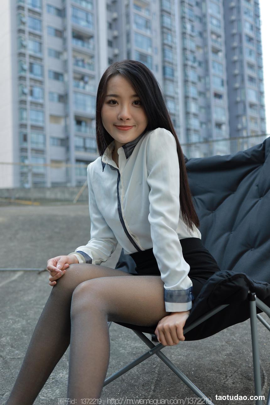 图片[3]-[IESS异思趣向] 2023.02.11 丝享家 1358 婉萍《户外OL》[88P-108.4M]-艺库