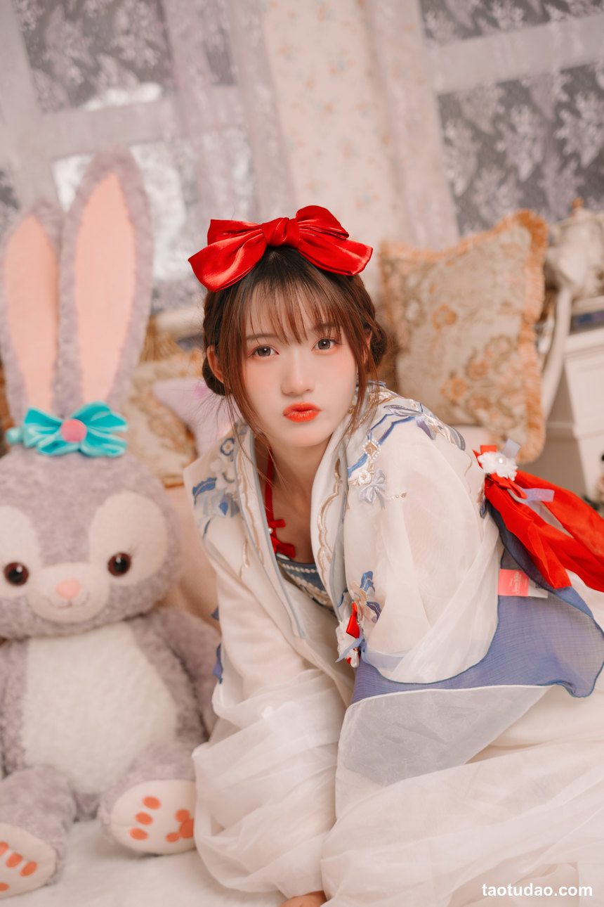图片[3]-[YITUYU艺图语]2022.09.04 白雪华梦 兔子Zzz不吃胡萝卜[22+1P／92MB]-艺库