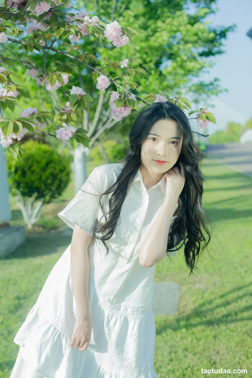 图片[4]-[YITUYU艺图语]2022.07.29 给晚樱的情歌 静鏡婧[27+1P／266MB]-艺库