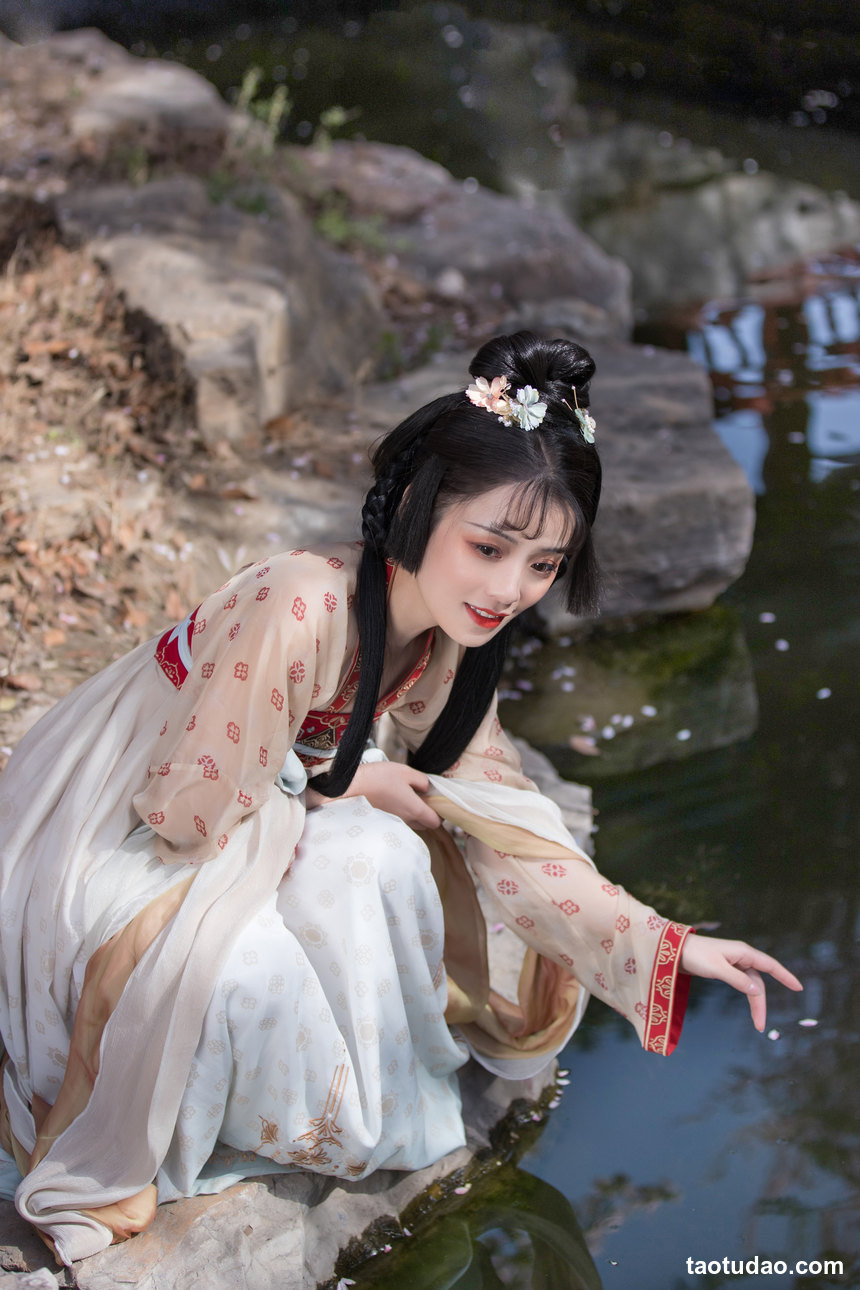 图片[2]-[YITUYU艺图语]2022.06.05 海棠语 清沅斋[21+1P／257MB]-艺库