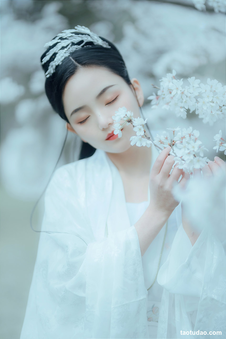 图片[3]-[YITUYU艺图语]2022.12.06 樱吹雪 穆婕[24+1P／194MB]-艺库