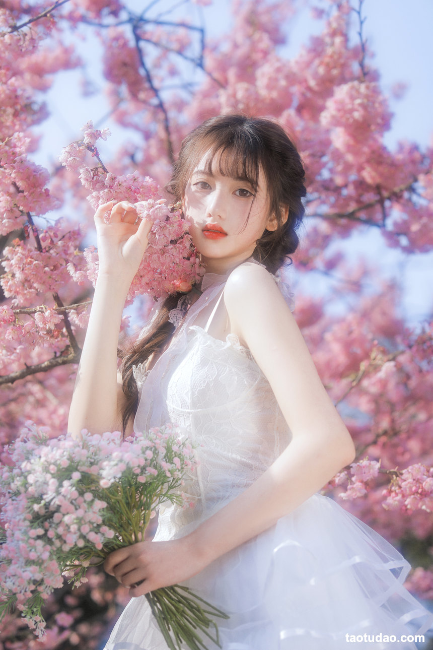 图片[2]-[YITUYU艺图语]2022.03.28 樱花限定 怡子yiii[20+1P／301MB]-艺库