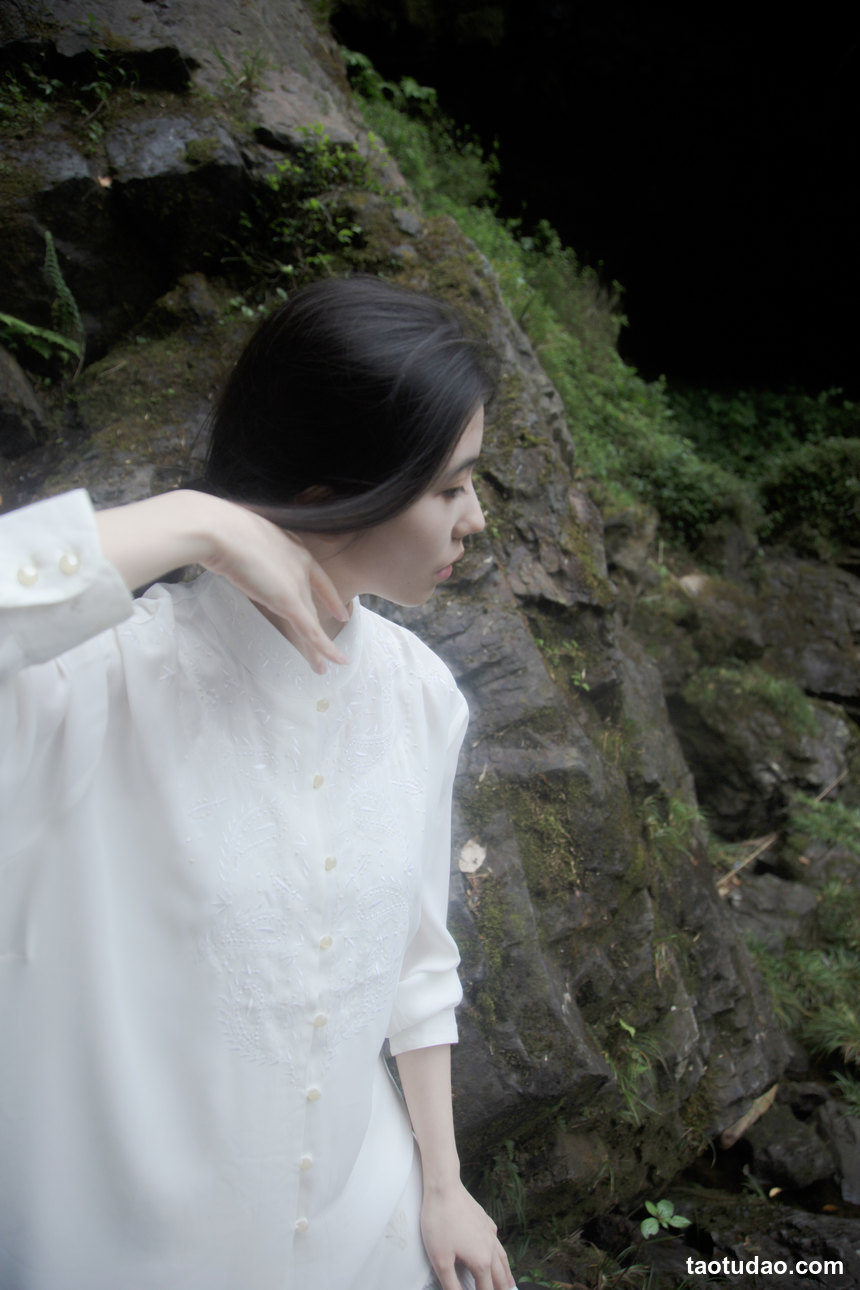 图片[3]-[YITUYU艺图语]2022.10.06 我于山间，而山亦在我中 Sweateronly[24+1P／328MB]-艺库