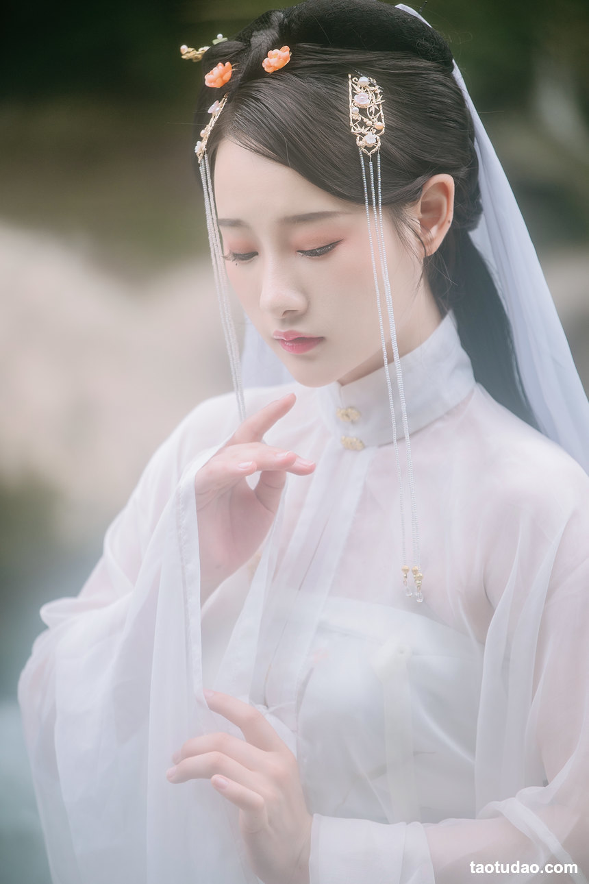 图片[3]-[YITUYU艺图语]2022.05.22 清歌 -芝月-[22+1P／304MB]-艺库