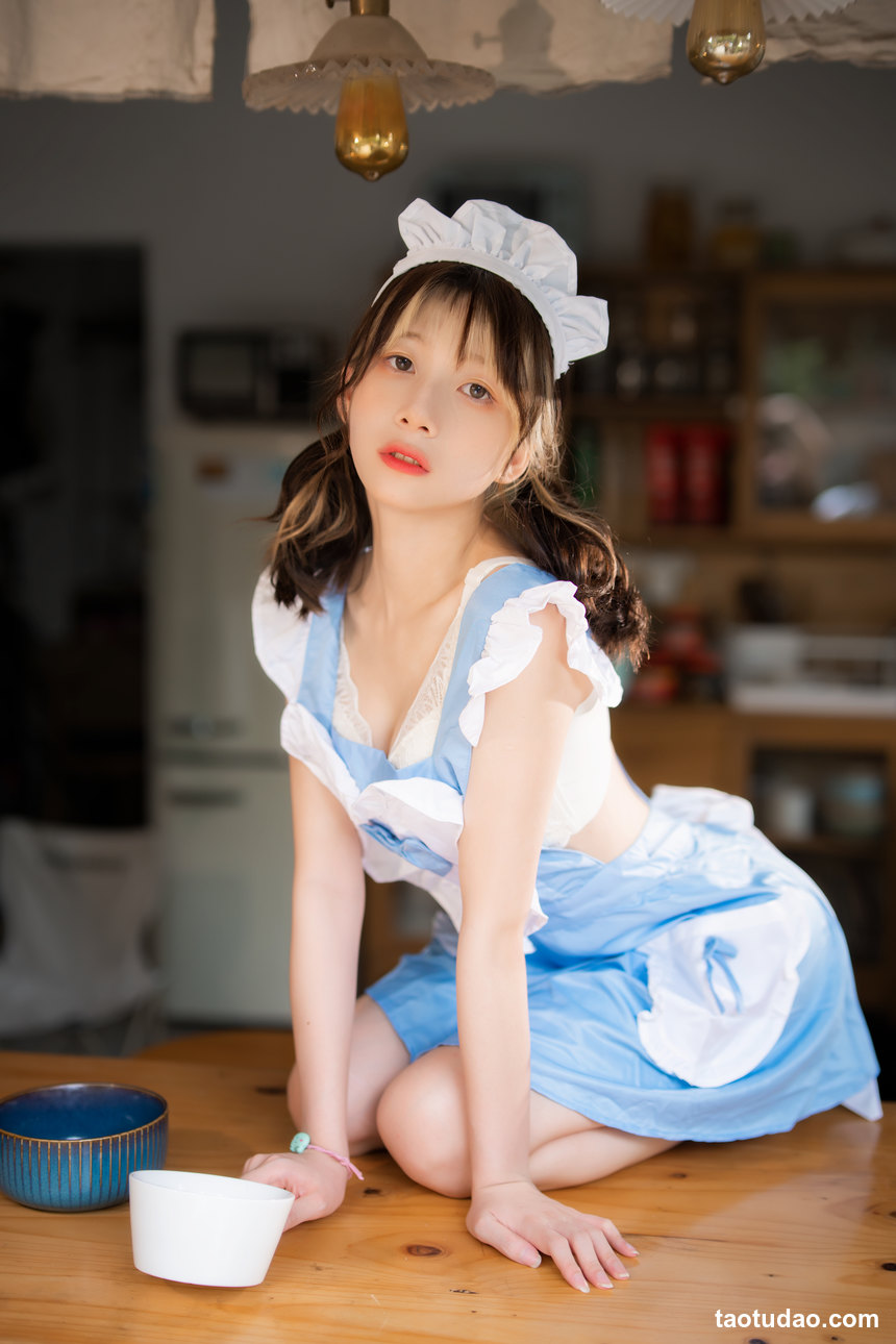 图片[2]-[YITUYU艺图语]2022.10.10 小厨娘 清青琴玖[27+1P／423MB]-艺库