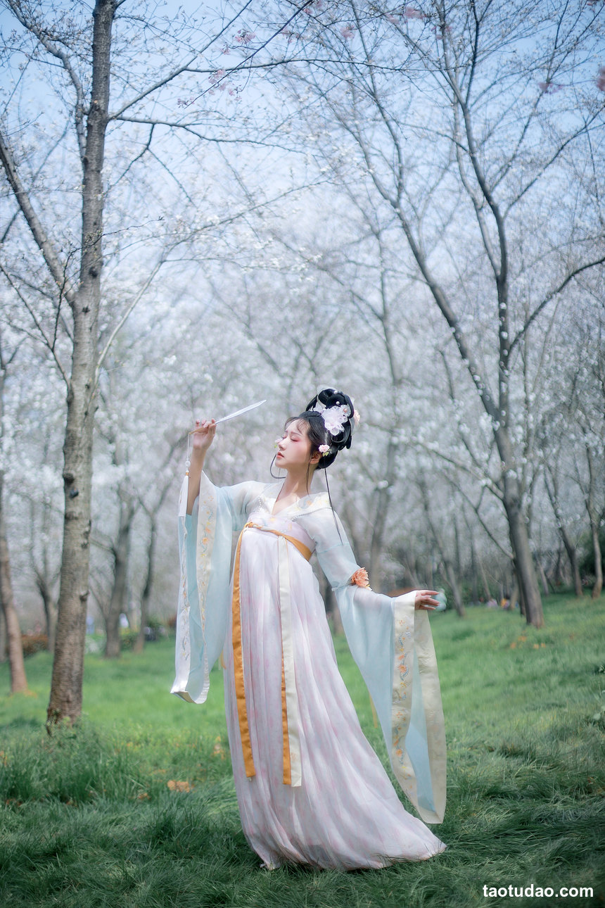 图片[4]-[YITUYU艺图语]2022.12.22 樱花仙子 _三余_[20+1P／130MB]-艺库