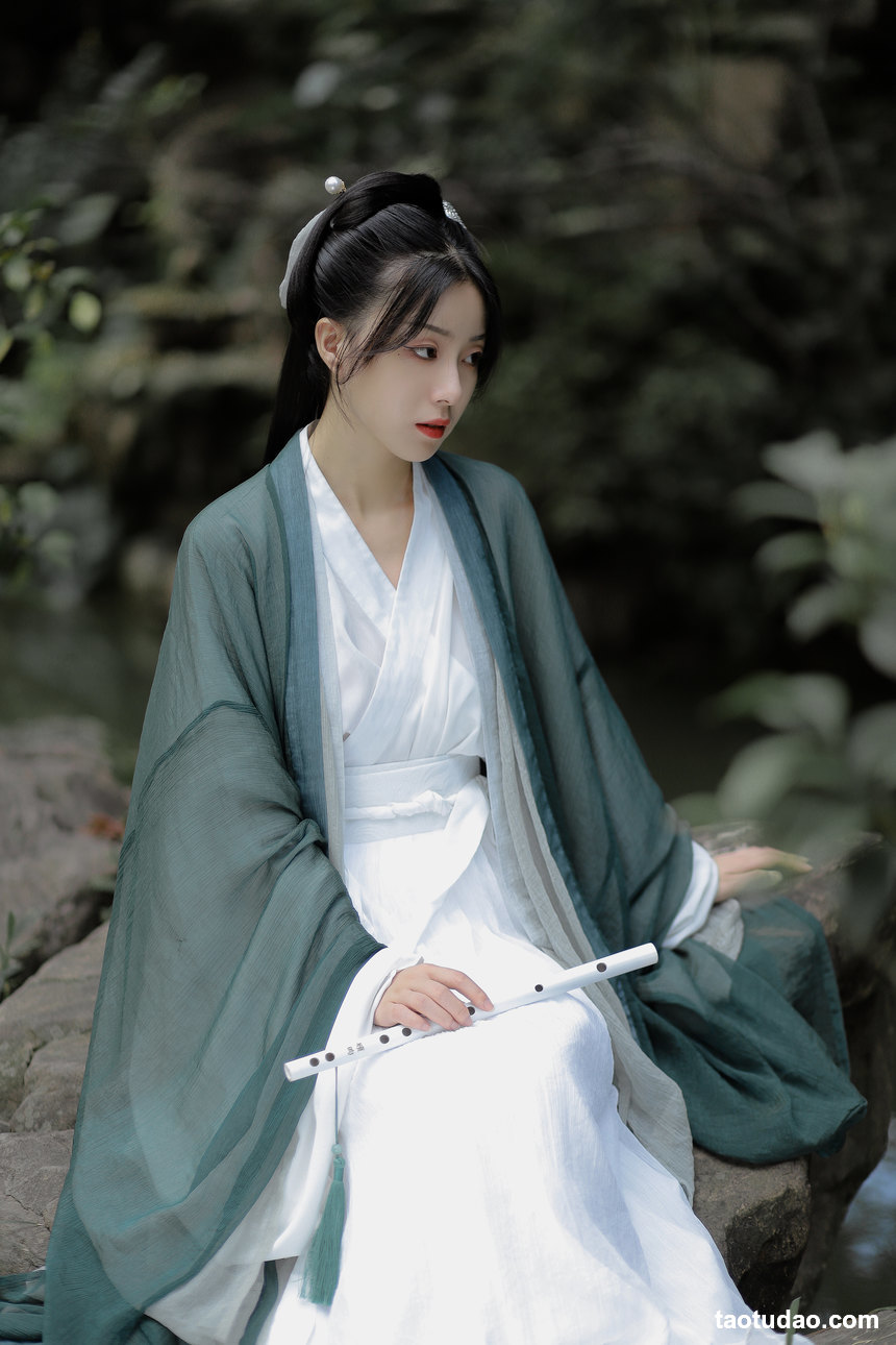 图片[4]-[YITUYU艺图语]2022.05.13 逍遥客 我再想想[22+1P／183MB]-艺库