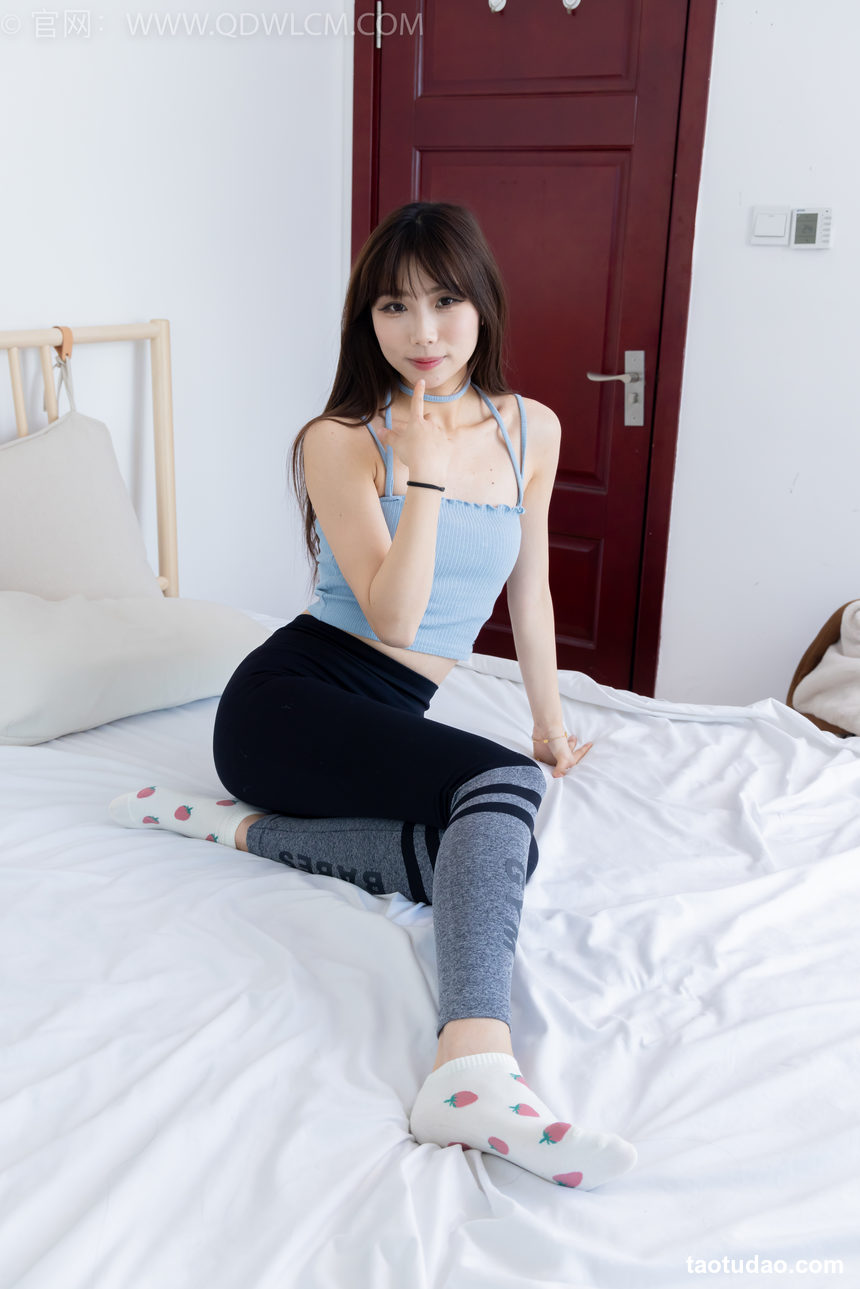 图片[3]-物恋传媒 No.2283 泡泡-高跟长靴、卡通白棉袜、裸足 [180P1V-3.90GB]-艺库