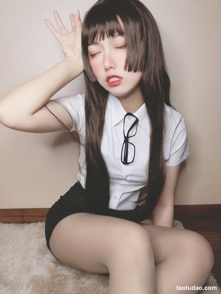 图片[2]-柚子猫 – 醉酒小秘书[52P-12.29 MB]-艺库