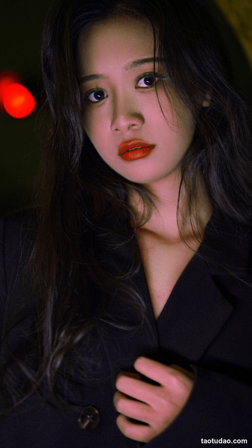 图片[3]-[YITUYU艺图语]2022.12.24 夜巷 旺旺小小舒[21+1P／420MB]-艺库